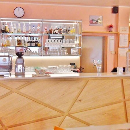Hotel Ristorante Al Bassanello Bassano del Grappa Exterior foto